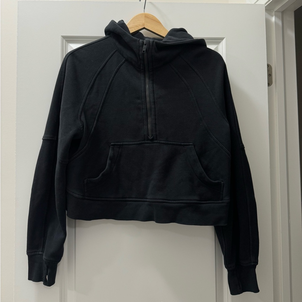 Lululemon scuba hoodie, size s/m